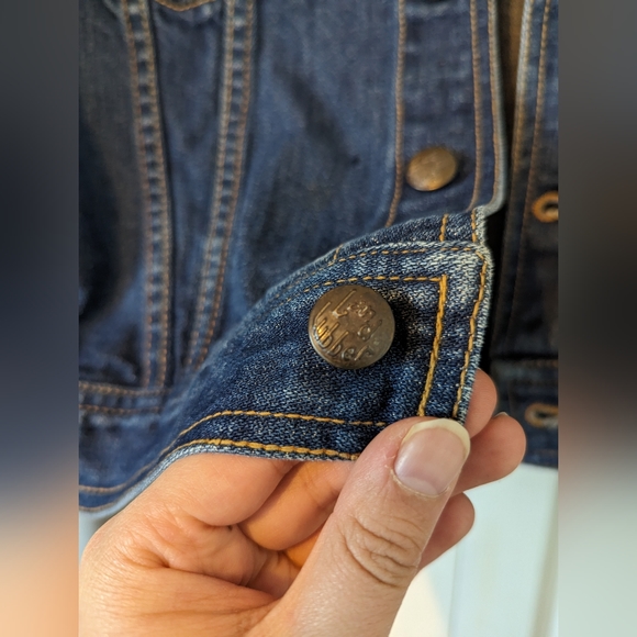 Landlubber Handcrafted Daisy Denim Jacket - Picture 10 of 16